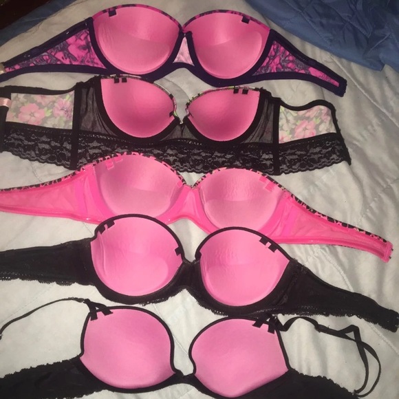 Lot of Victoria’s Secret Pink Bra - Picture 2 of 2